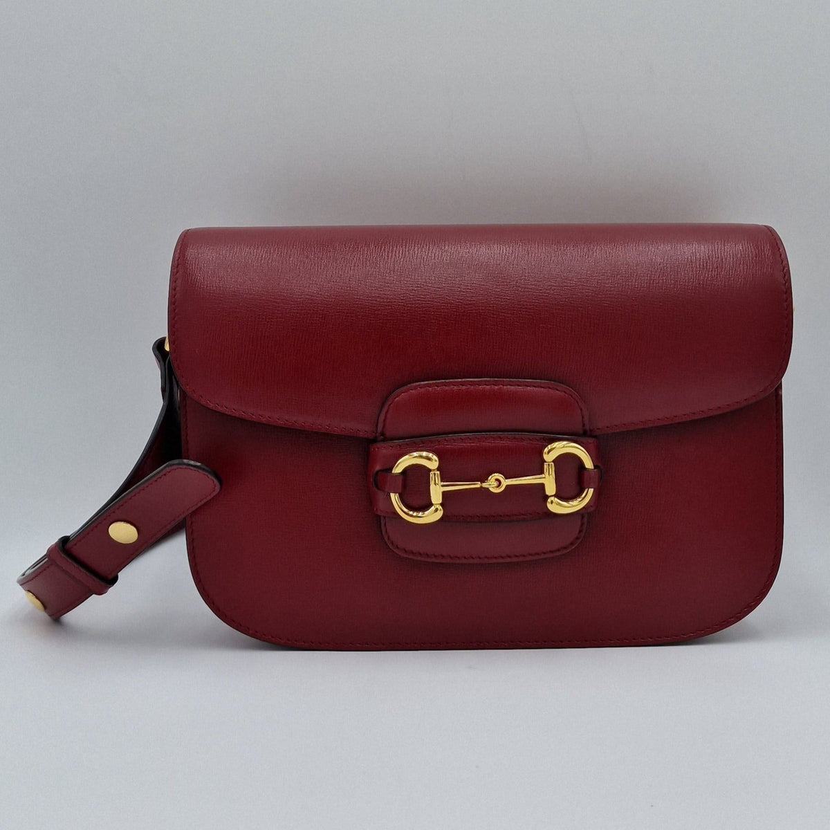 Gucci 1955 Horsebit Leather Shoulder Bag – Red