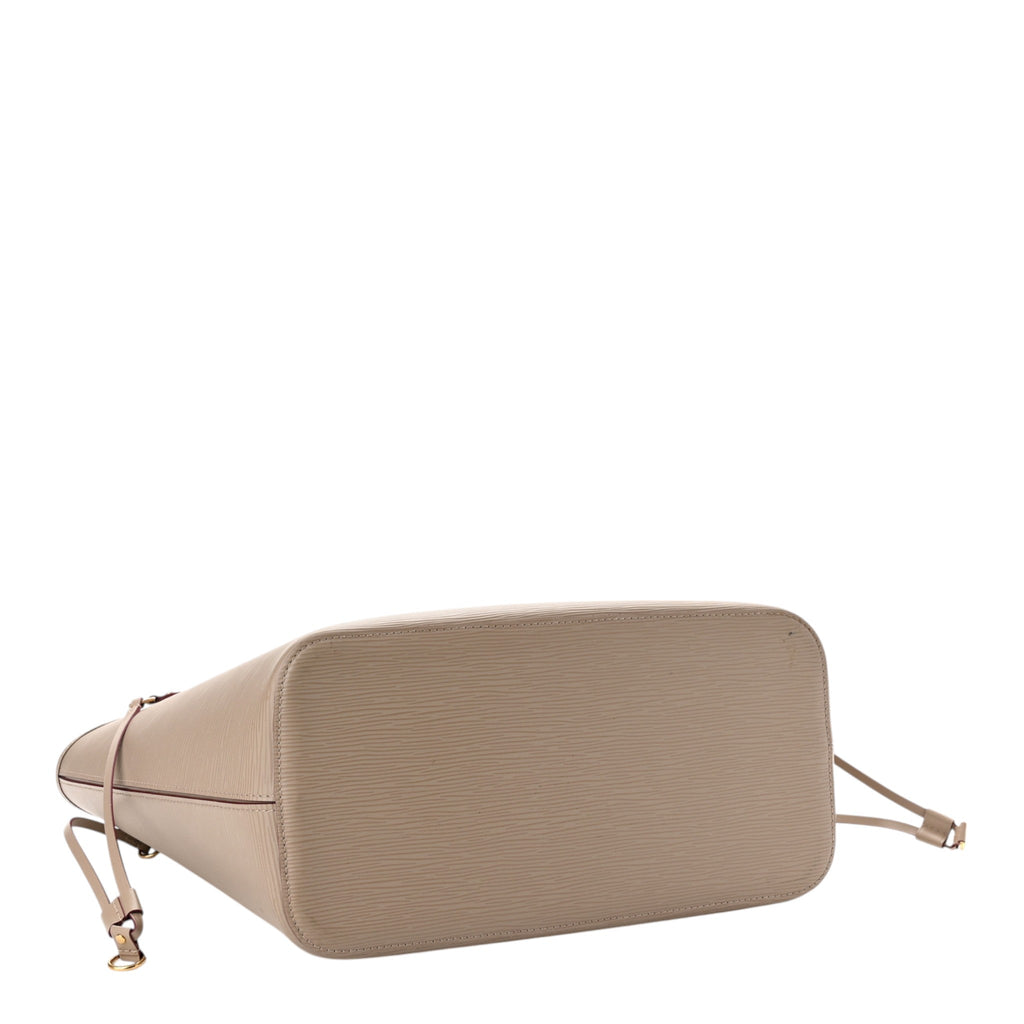 Louis Vuitton Neverfull MM Epi Grained Cowhide Leather