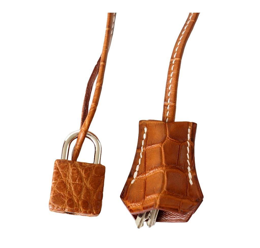 Hermès Birkin 30 Alligator Fauve Barenia Bag