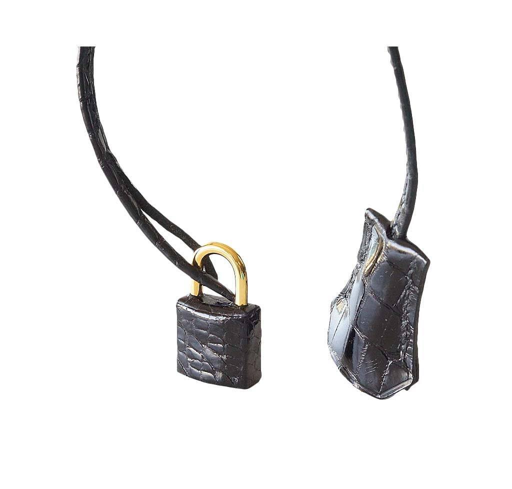 Hermès Birkin 35 Crocodile Bag Black GHW