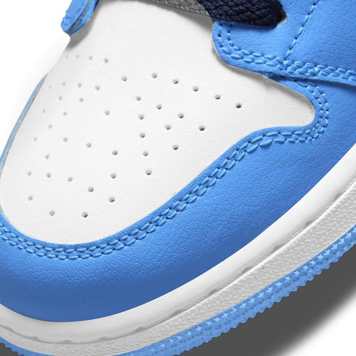 Air Jordan 1 Low 'UNC'