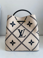 Louis Vuitton Cream NeoNoe MM M46023