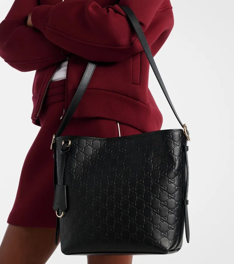 Gucci GG Emblem Medium Leather Tote Bag – Black