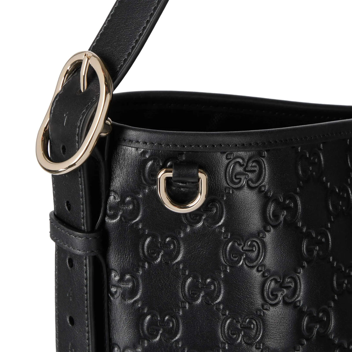 Gucci GG Emblem Medium Leather Tote Bag – Black