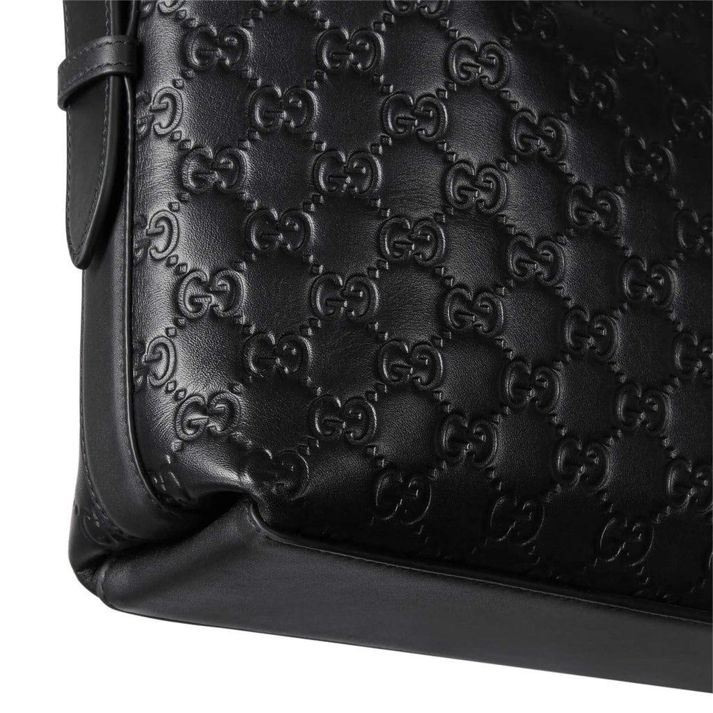 Gucci GG Emblem Medium Leather Tote Bag – Black