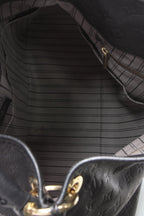 A very detailed shot of the braided leather of the strap