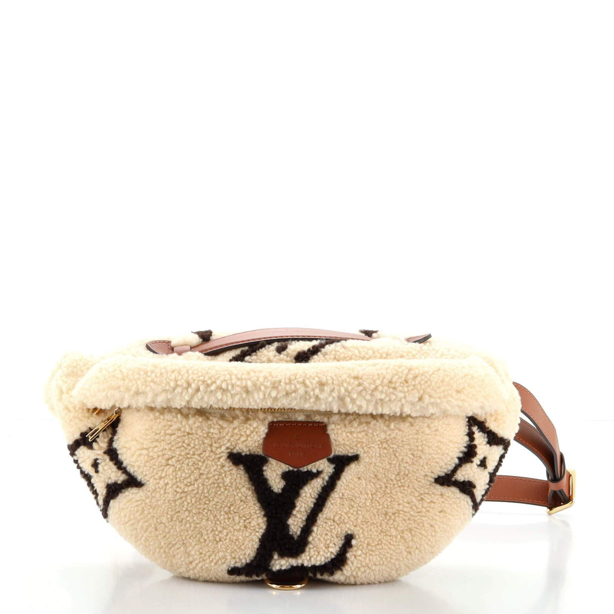 Front view of the Louis Vuitton Bum Bag in Teddy Fleece