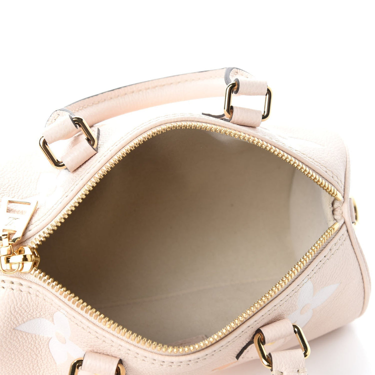 The base of the bag, showing the protective metal studs