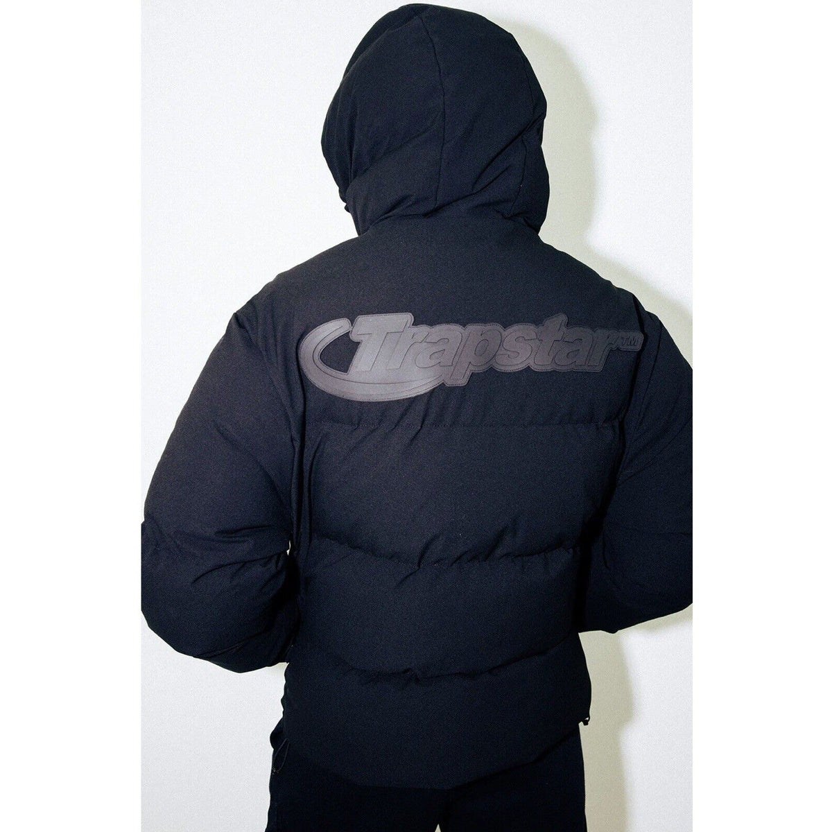 Trapstar Hyperdrive Technical Puffer Jacket - Black / White